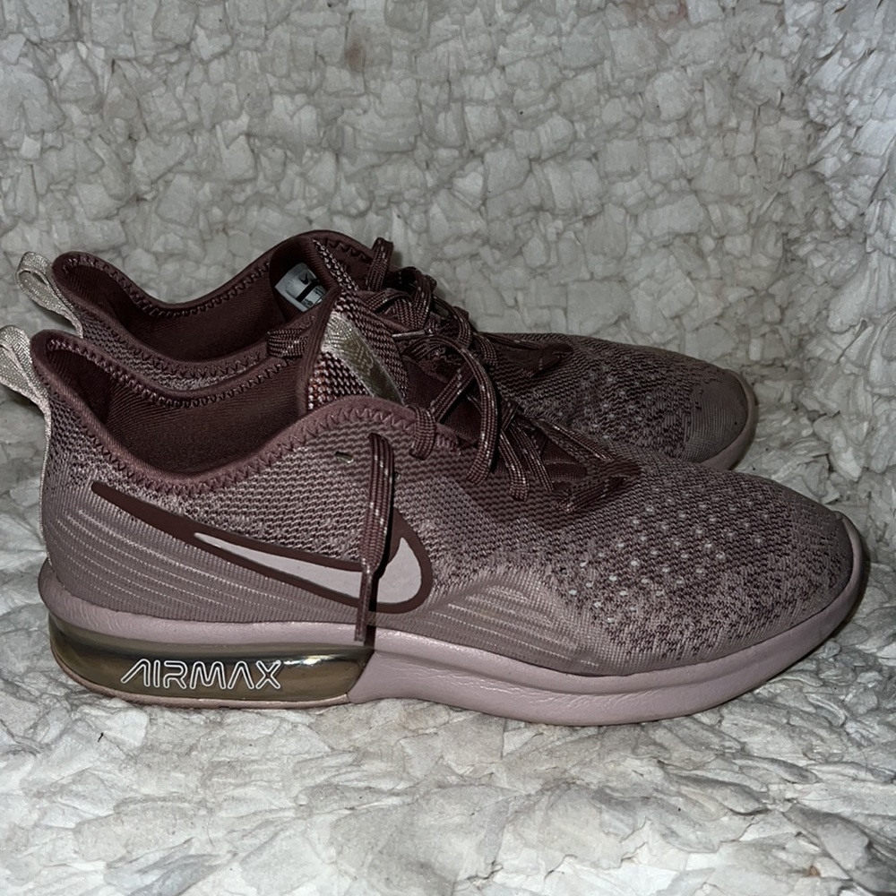 Nike AirMax size 10 - Picture 5 of 6